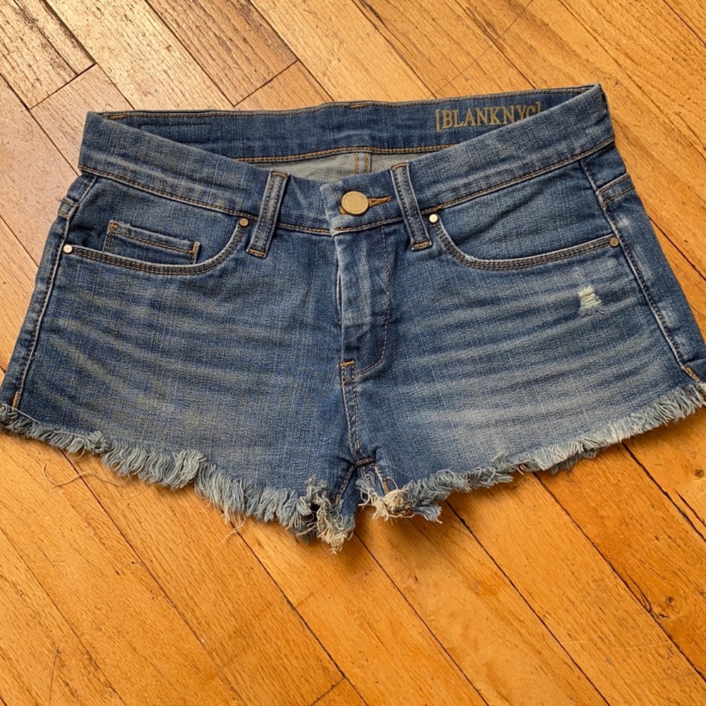 Blank NYC Low-Rise Denim Shorts Size 25